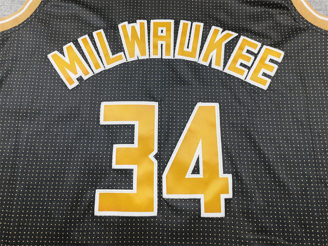 Giannis Antetokounmpo# 34 Milwaukee Bucks Select Edition Embroidered Jersey