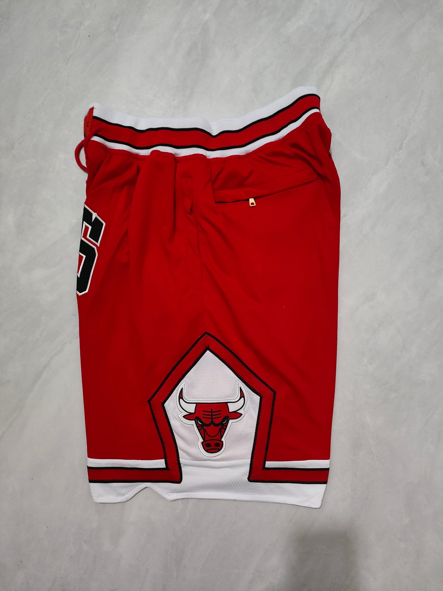 Chicago Bulls Red Regular Pocket Shorts