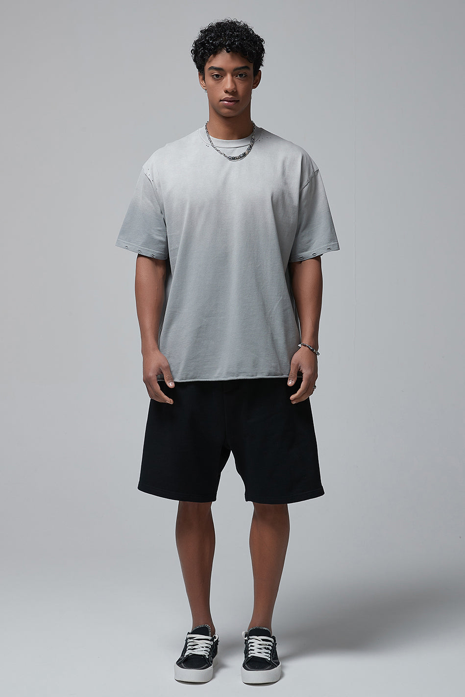 250GSM Gradient Spray Washed Distressed Tee