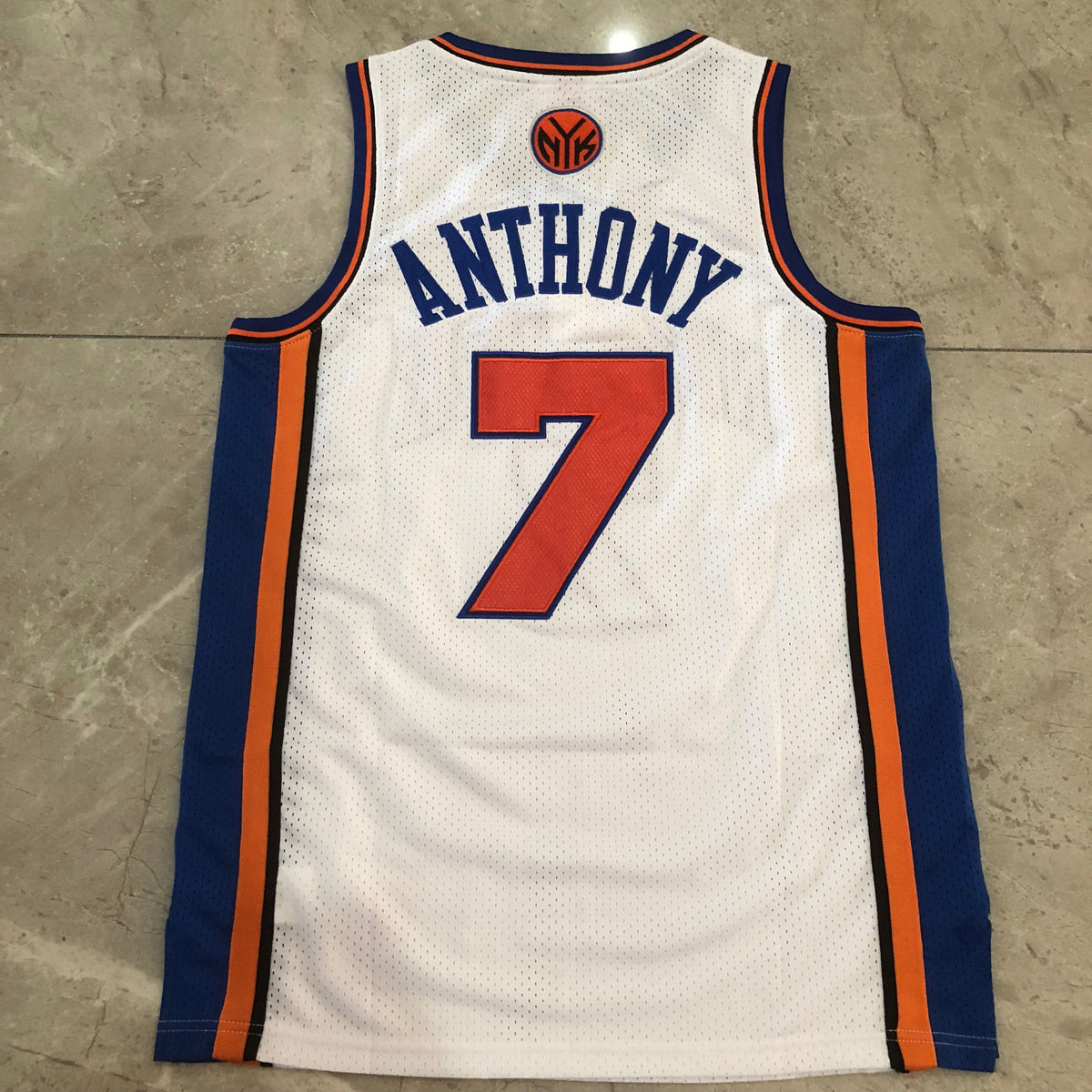 New York Knicks Carmelo Anthony #7 White Throwback Jersey - Dense Embroidery