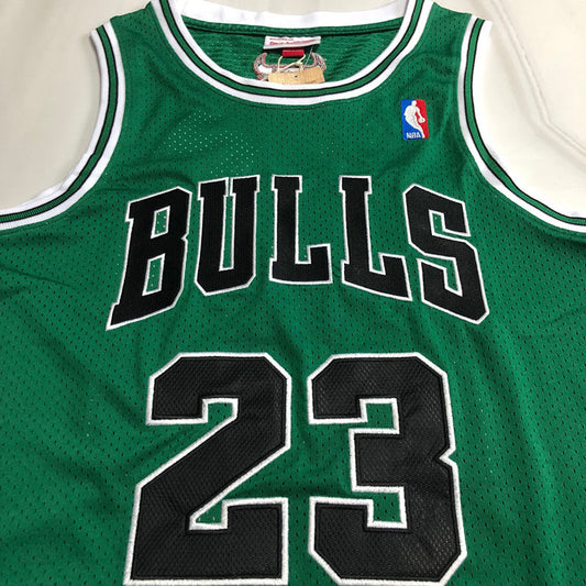 Chicago Bulls Michael Jordan #23 1997-98 Throwback Jersey - Dense Embroidery