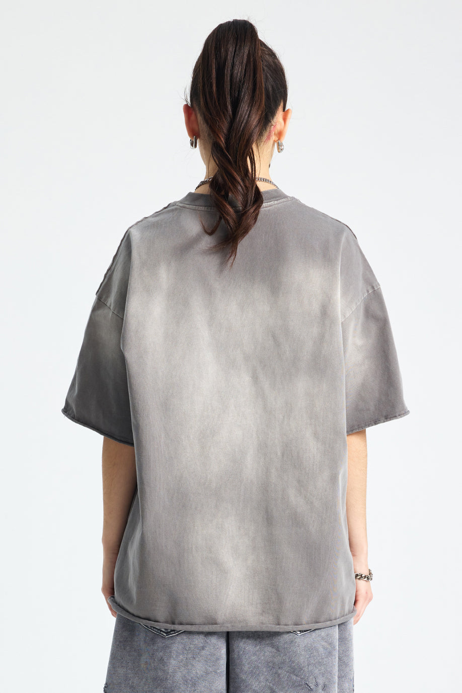 305GSM Gradient Spray Washed Distressed Tee