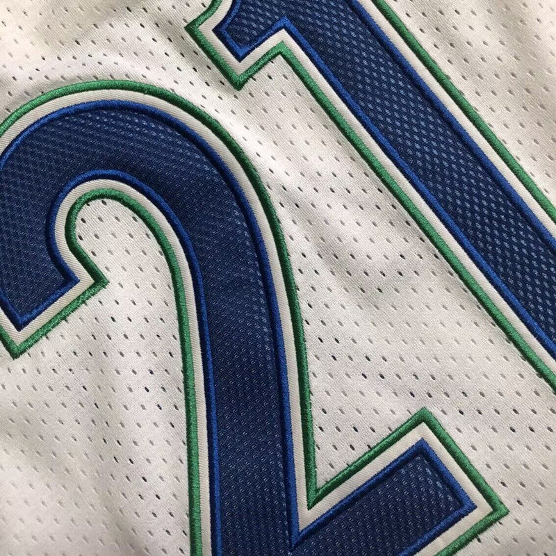 Minnesota Timberwolves Kevin Garnett #21 white Throwback Jersey - Dense Embroidery