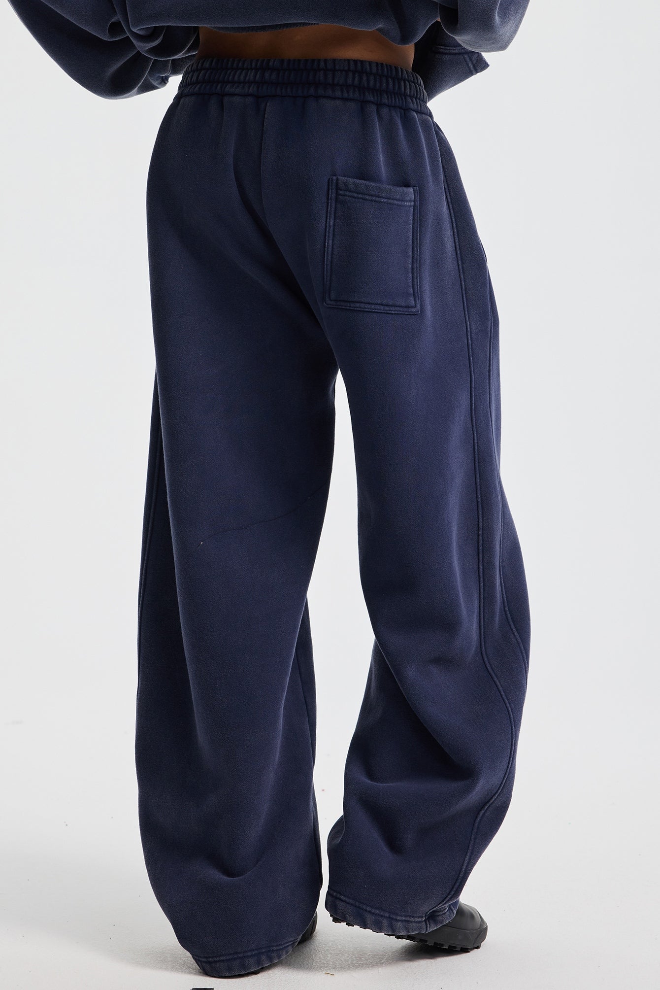 370GSM Fleece Pigment Dyed Sweatpants