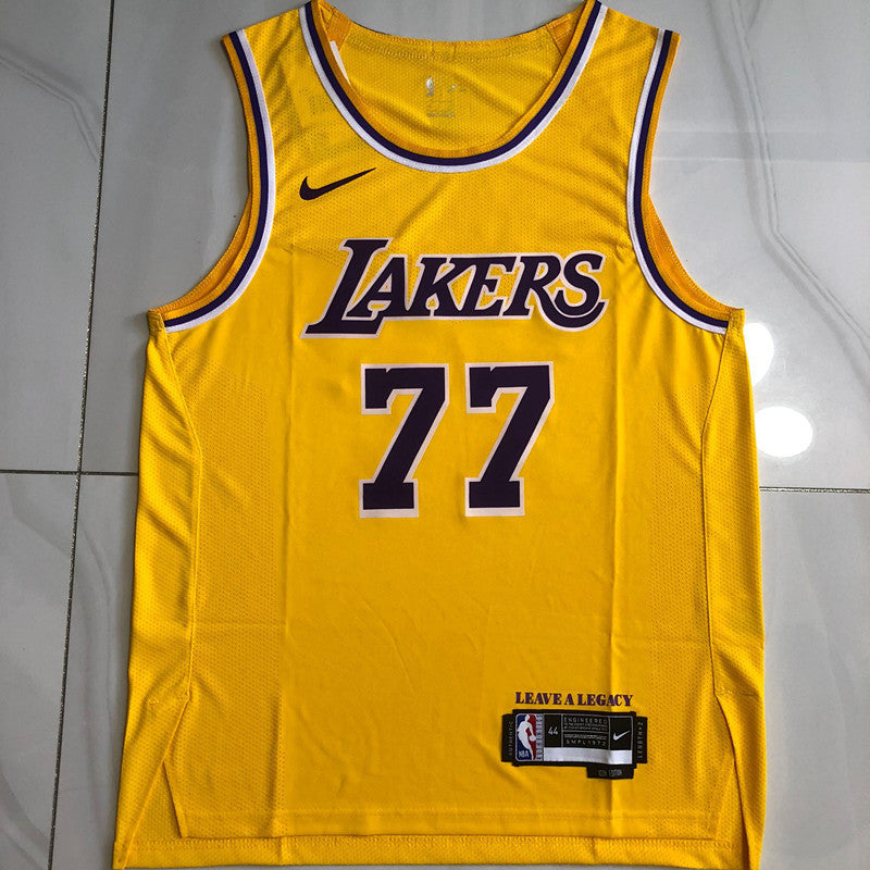 Los Angeles Lakers Luka Dončić #77 yellow Player Edition - Hot pressing