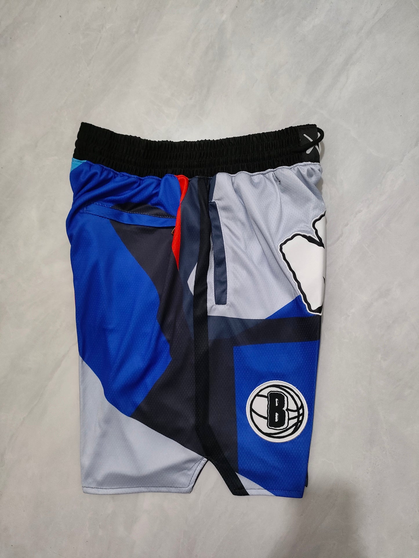 Brooklyn Nets 2024 City Edition Gray Pocket Shorts
