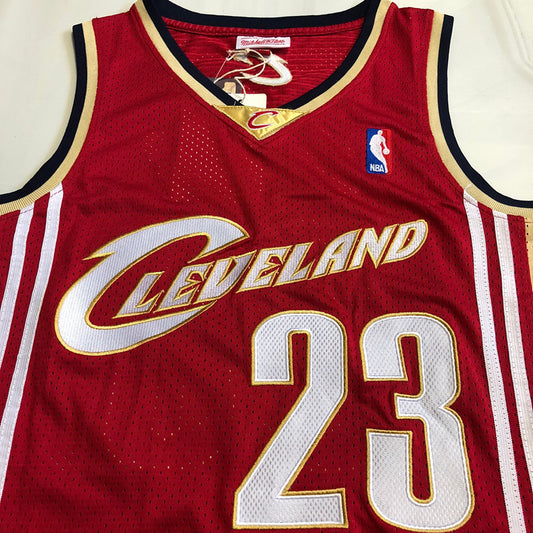 Cleveland Cavaliers LeBron James #23 red Throwback Jersey - Dense Embroidery