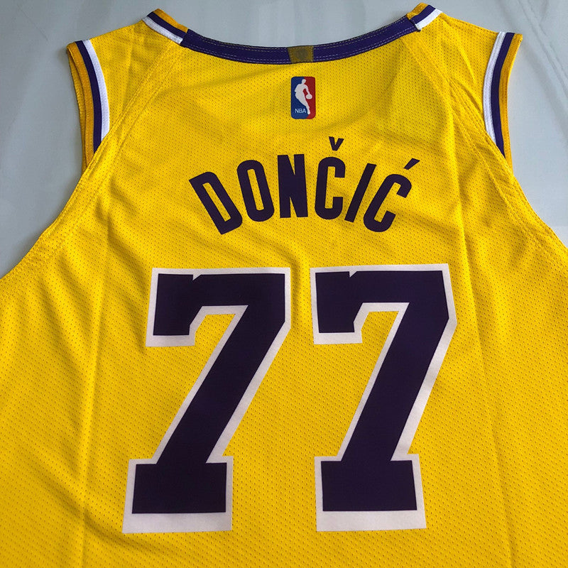 Los Angeles Lakers Luka Dončić #77 yellow Player Edition - Hot pressing