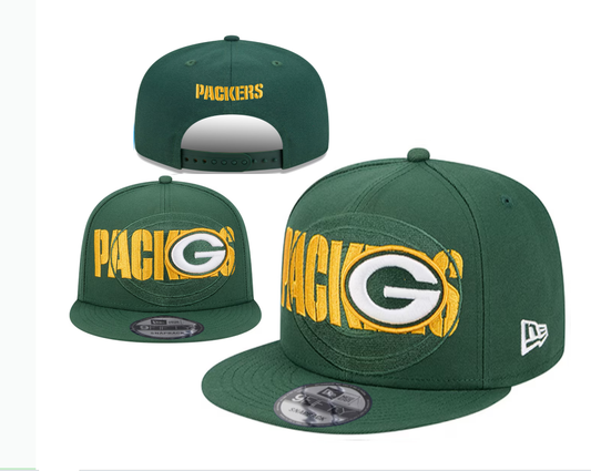 Green Bay Packers Green Snapback Cap