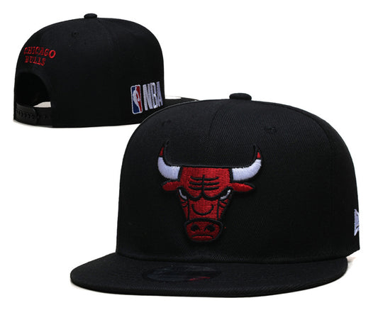 Chicago Bulls Black Snapback Cap