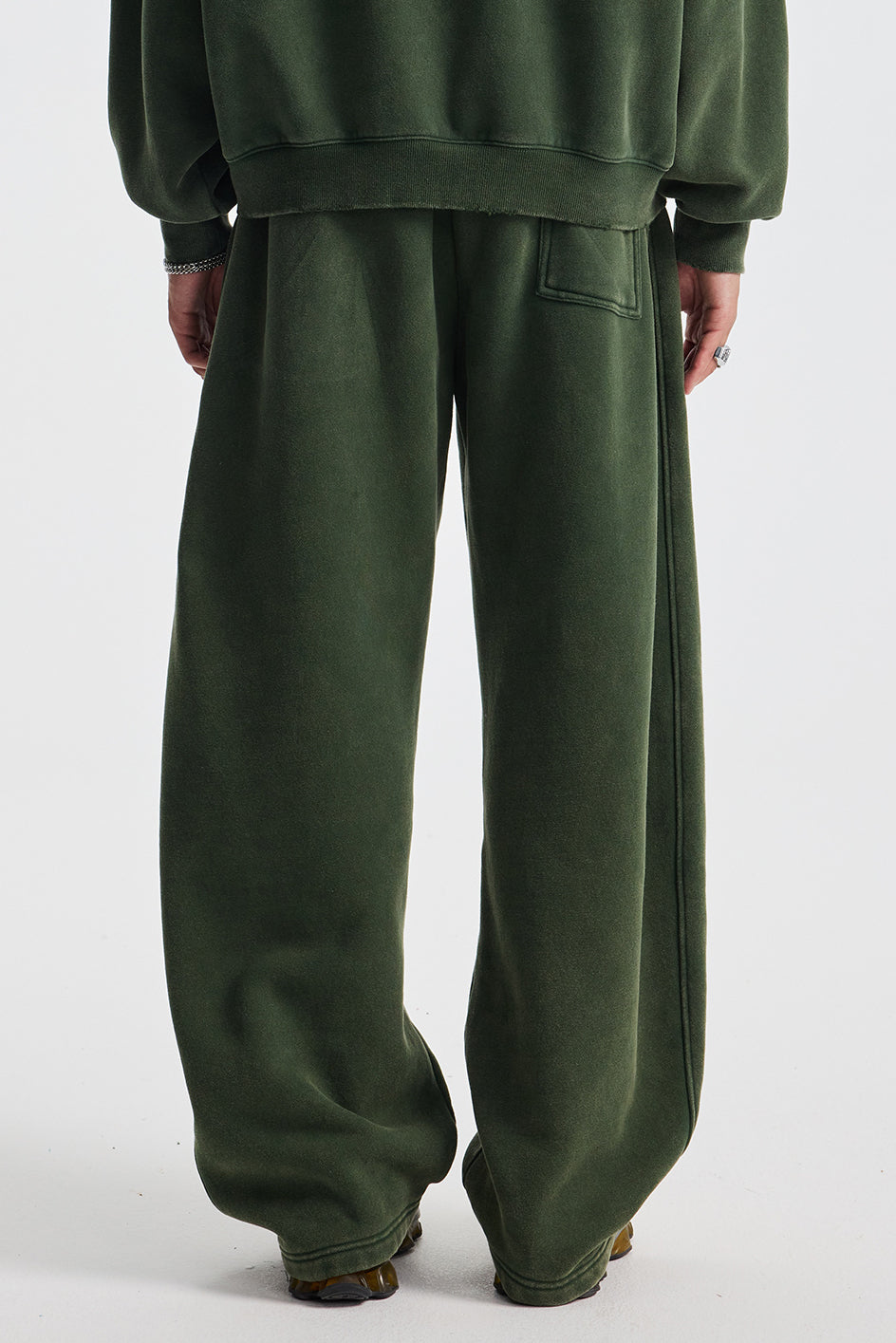 370GSM Fleece Pigment Dyed Sweatpants