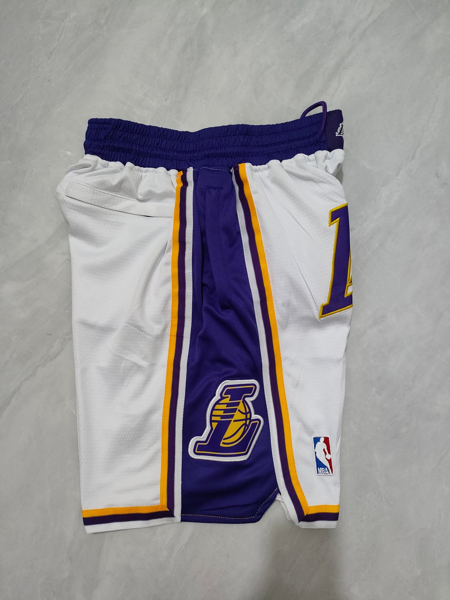 Los Angeles Lakers White Regular Pocket Shorts