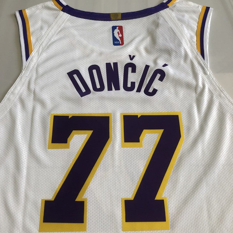 Los Angeles Lakers Luka Dončić #77 White Player Edition - Hot pressing