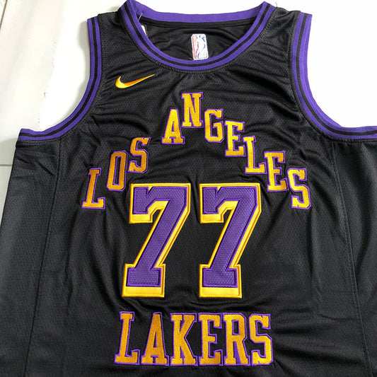 Los Angeles Lakers Luka Dončić #77 Throwback Jersey - Dense Embroidery