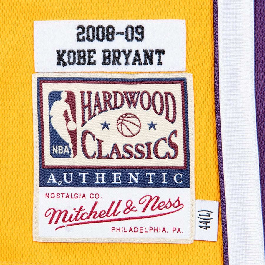 Kobe Bryant Los Angeles Lakers Throwback Jersey