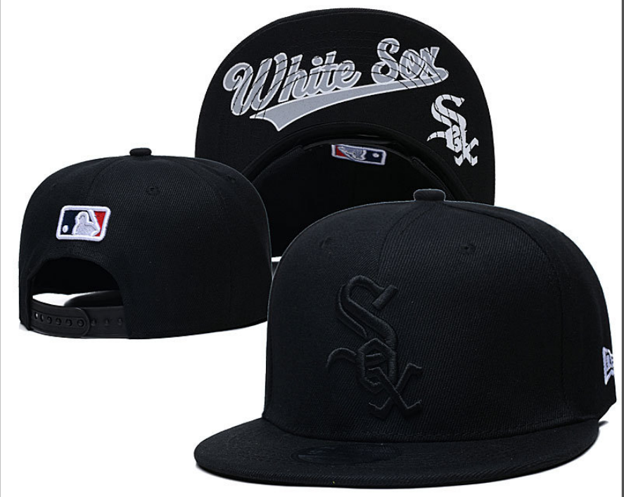 Chicago White Sox Black Snapback Cap