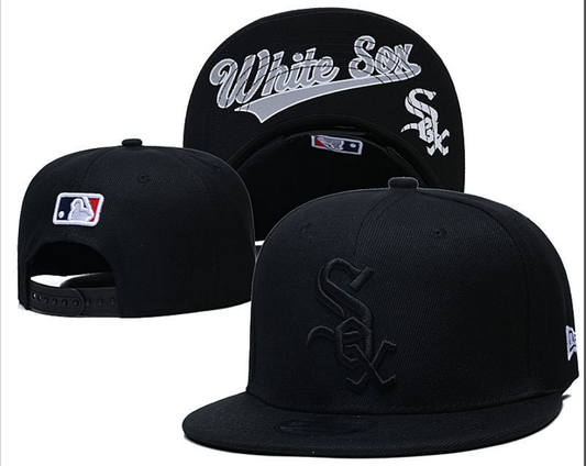 Chicago White Sox Black Snapback Cap