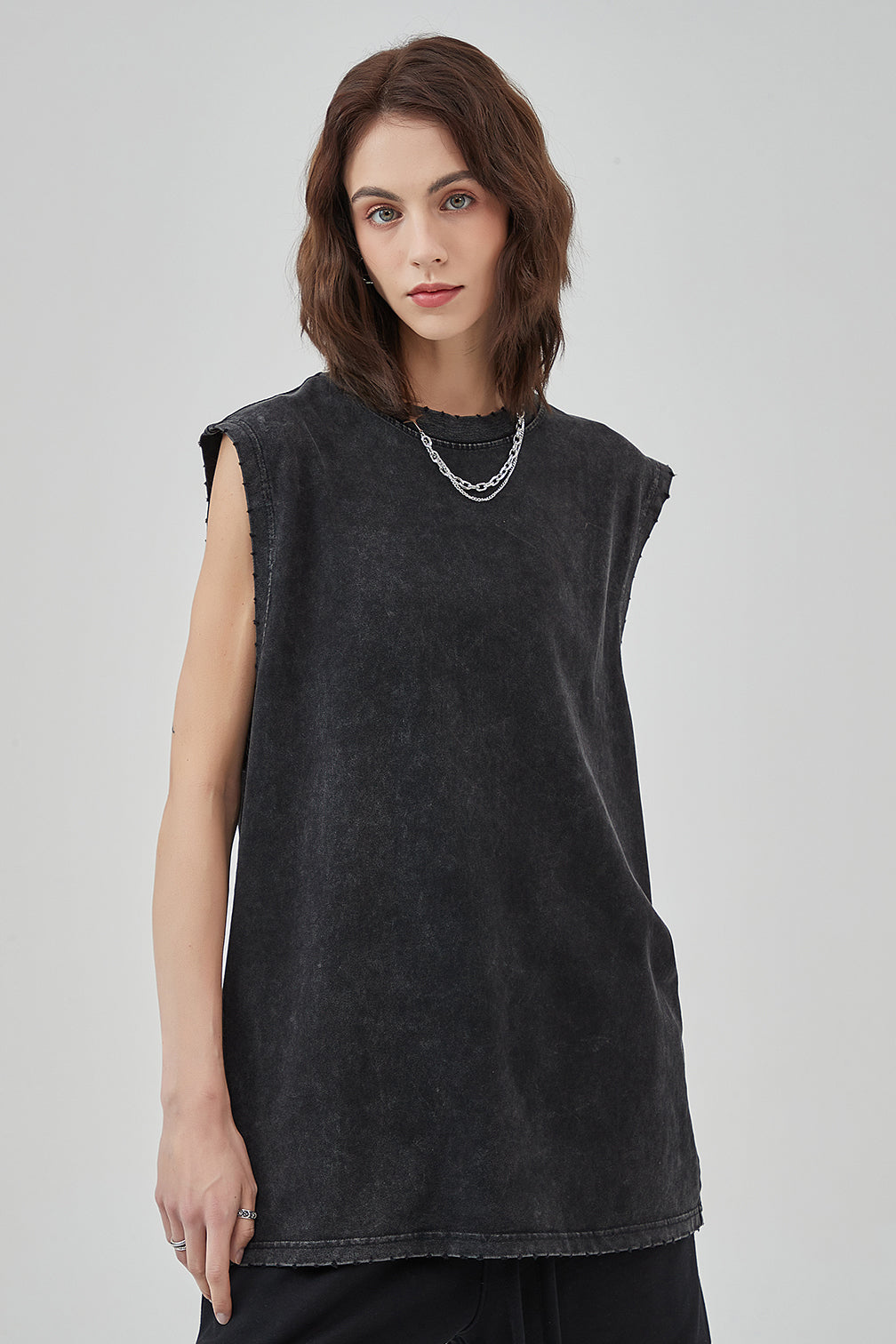 275GSM Distressed Washed Muscle Tee