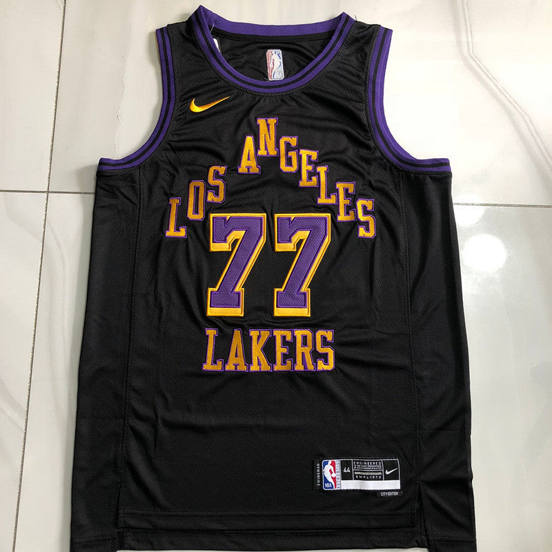 Los Angeles Lakers Luka Dončić #77 Throwback Jersey - Dense Embroidery
