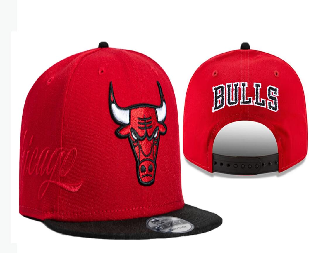 Chicago Bulls Red Snapback Cap