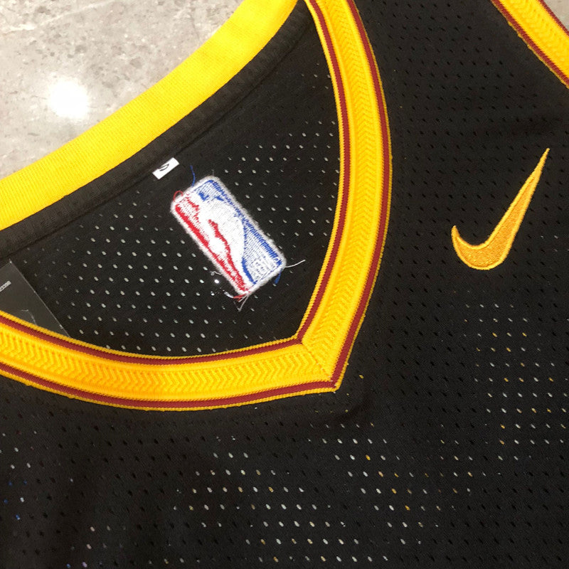 Cleveland Cavaliers LeBron James #23 Throwback Jersey - Dense Embroidery