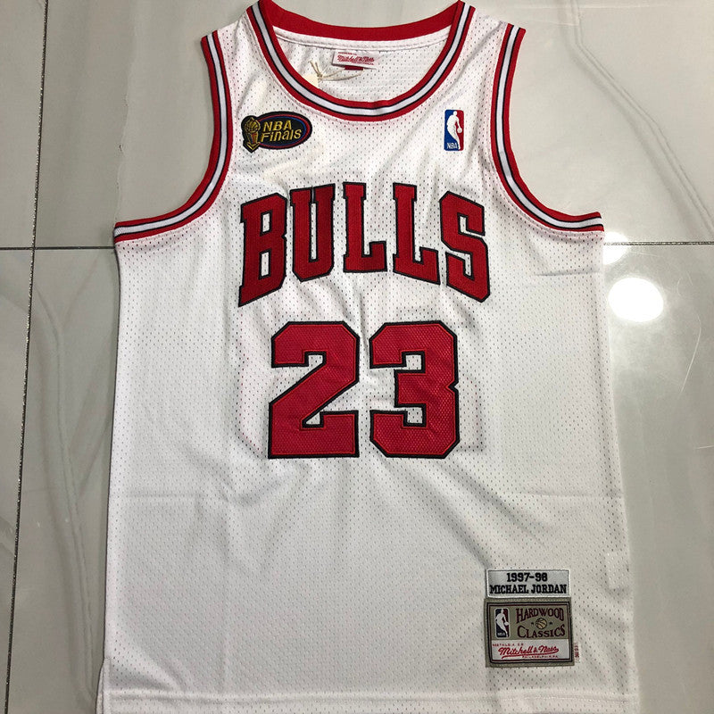 Chicago Bulls Michael Jordan #23 white 1997-98 Throwback Jersey - Dense Embroidery