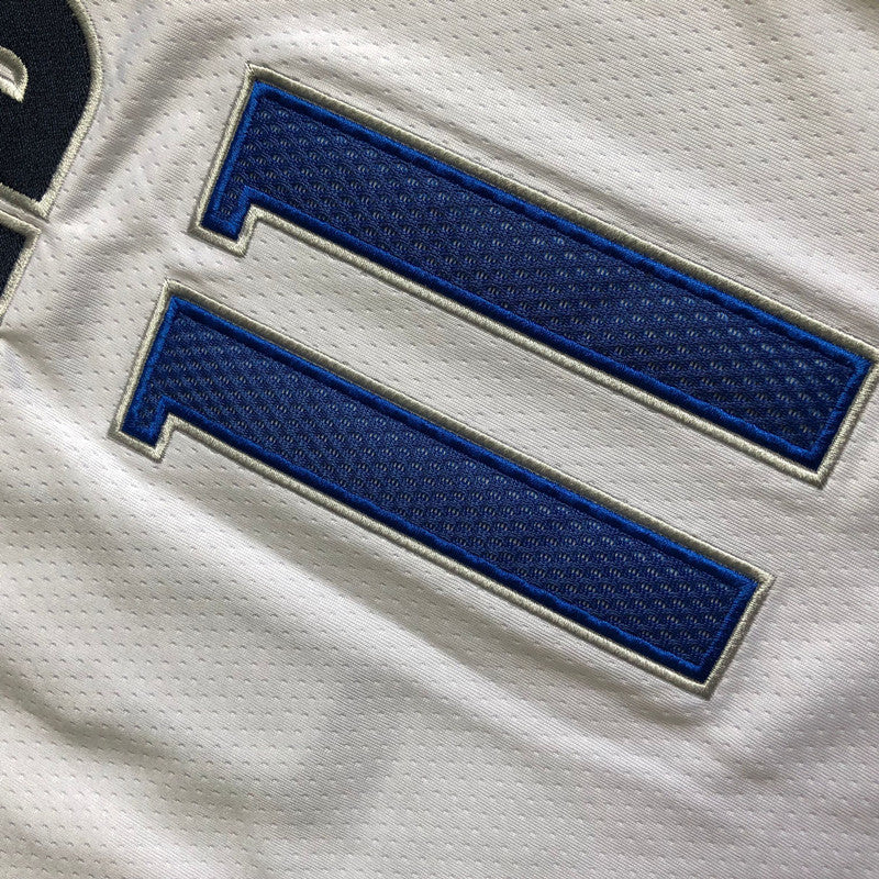 Dallas Mavericks Kyrie Irving #11 white Throwback Jersey - Dense Embroidery