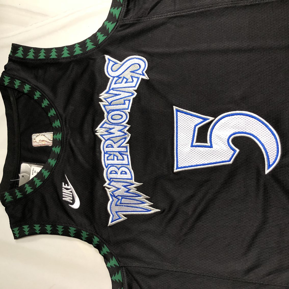 Minnesota Timberwolves Anthony Edwards #5 black Throwback Jersey - Dense Embroidery