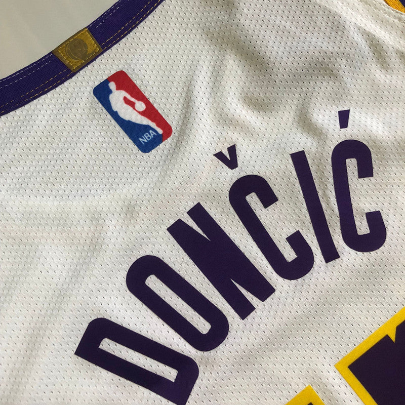 Los Angeles Lakers Luka Dončić #77 White Player Edition - Hot pressing