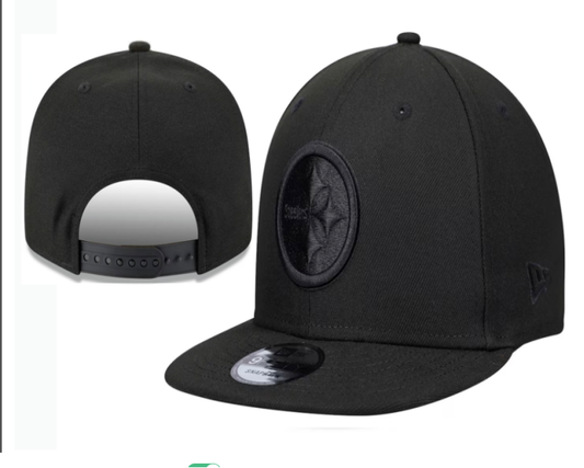 Pittsburgh Steelers Black Snapback Cap